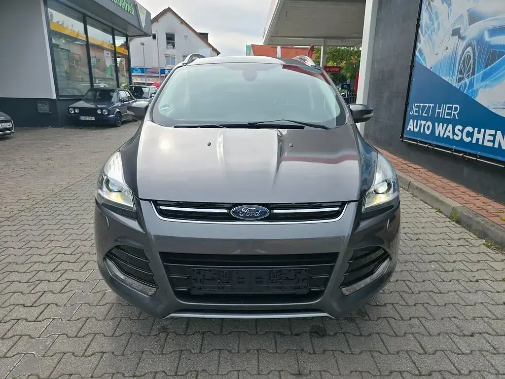 Gebraucht Ford Kuga Titanium 140 PS (102 kW) 2013 Grau SUV