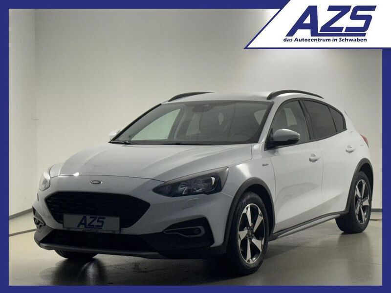 Weiß Gebraucht 2021 Ford Focus Limousine | 16.980 € (Guter Preis) - Bild 1/4