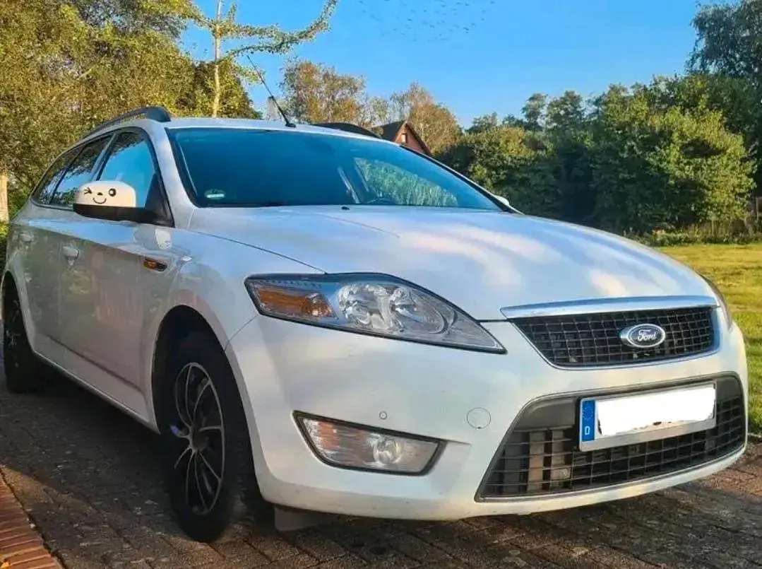 Używany Ford Mondeo 116 KM (85 kW) 2009 Biały Kombi