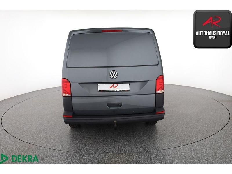Gebraucht VW Transporter 150 PS (110 kW) 2021 Grau (metallic) Van