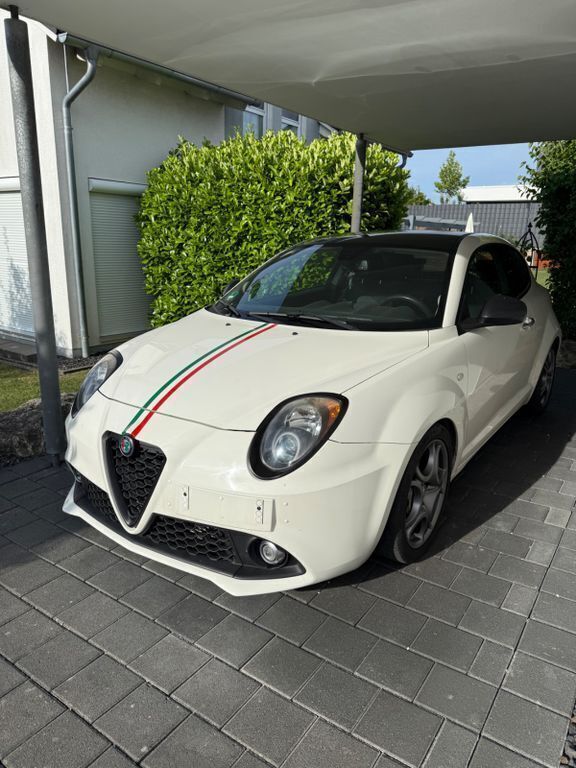 Weiß Gebraucht 2017 Alfa Romeo MiTo Super Kleinwagen | 12.900 € (Etwas zu teuer) - Bild 1/4