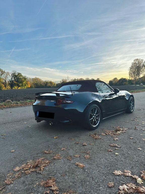 Używany Mazda MX5 131 KM (96 kW) 2018 Czarny Kabriolet