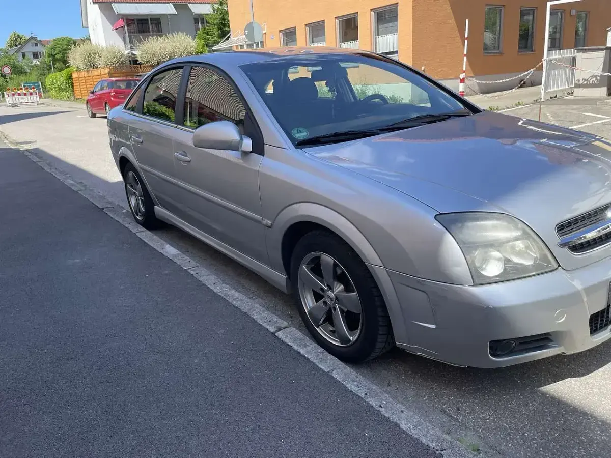 Gebraucht Opel Vectra 122 PS (89 kW) 2002 Limousine