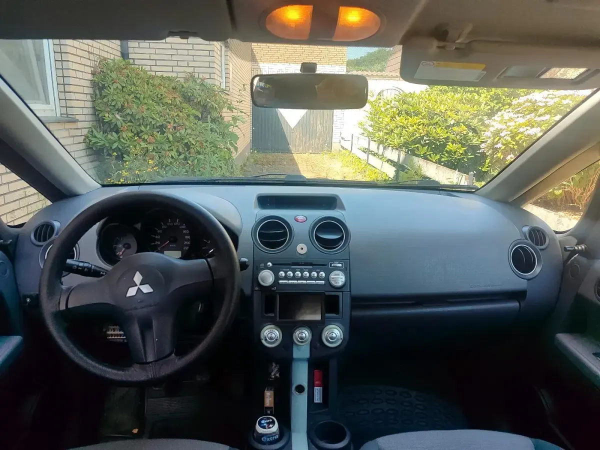 Gebraucht Mitsubishi Colt 95 PS (69 kW) 2007 Blau Kleinwagen