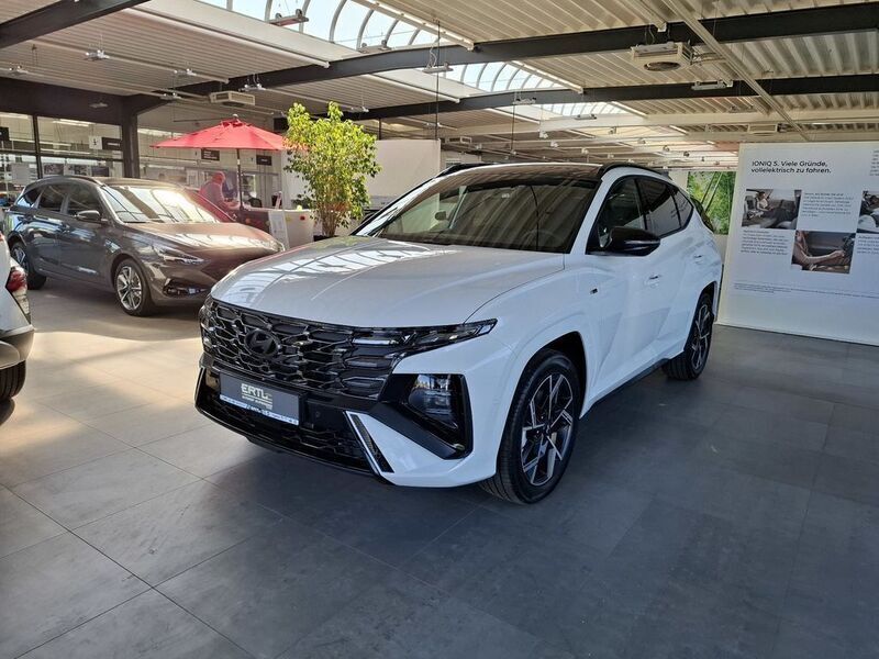 Serenity white Neu 2025 Hyundai Tucson N Line SUV | 47.990 € (Teuer) - Bild 1/4