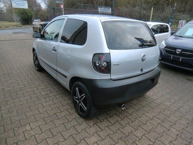 Gebraucht VW Fox 54 PS (39 kW) 2007 Silber Kleinwagen