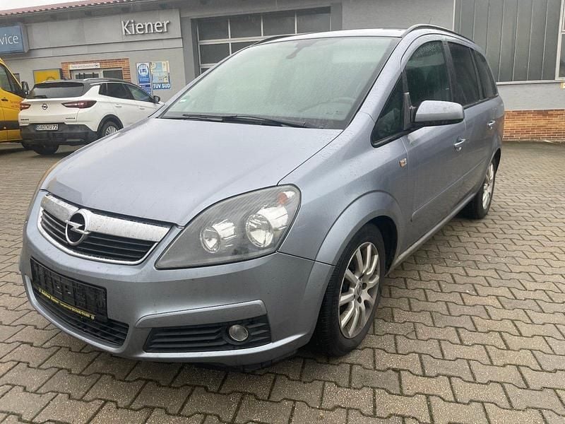 Silber Gebraucht 2007 Opel Zafira Van / Kleinbus | 2.400 € (Fairer Preis) - Bild 1/4