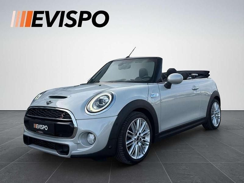 Gebraucht Mini Cooper S Cabriolet 192 PS (141 kW) 2019 White silver Cabrio