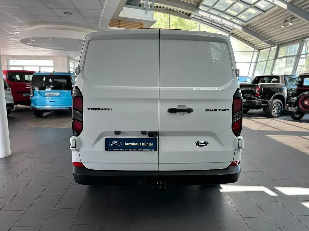 Neu Ford Transit Custom Trend 136 PS (100 kW) 2026 Weiß Van / Kleinbus