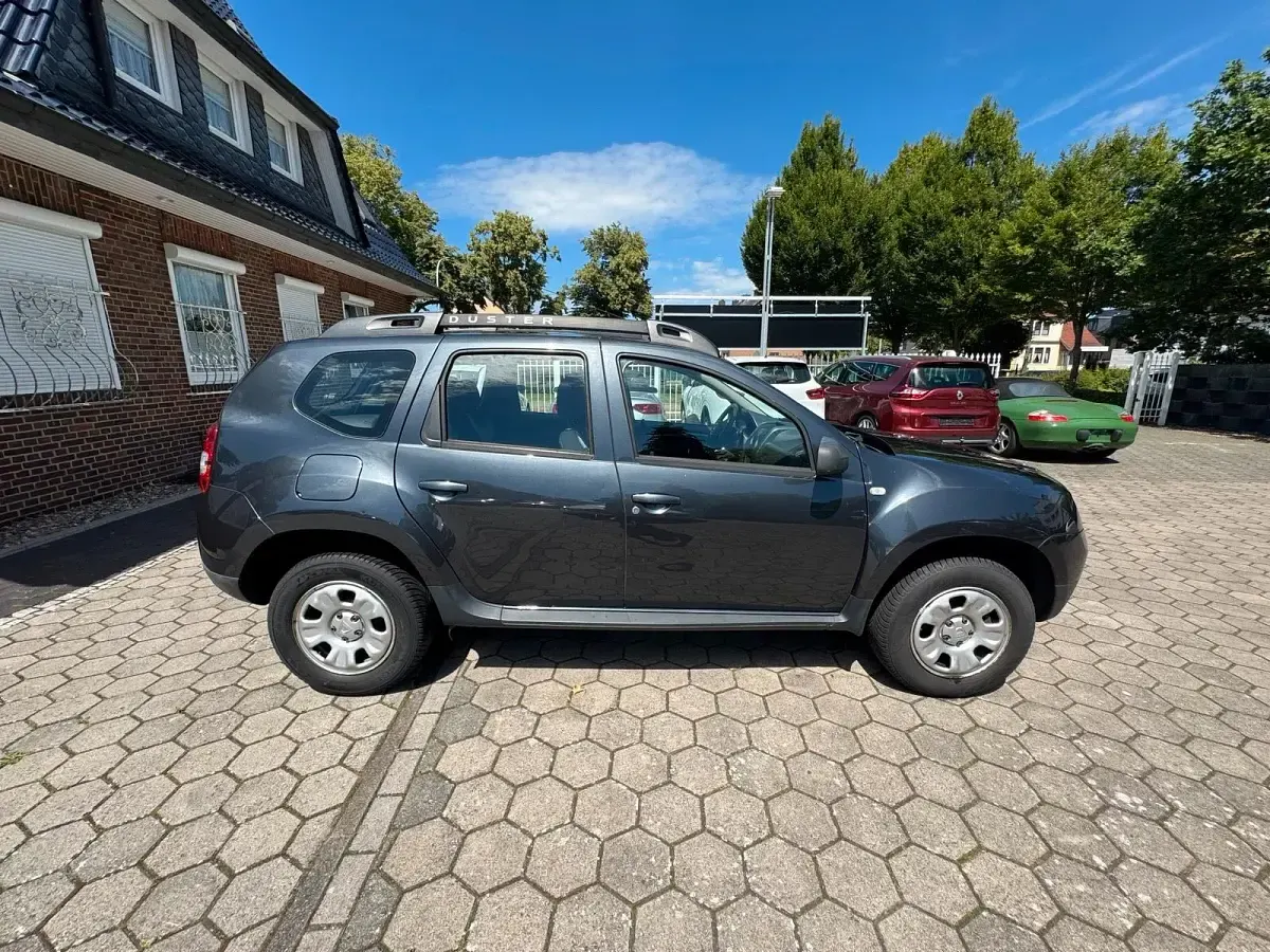Gebraucht Dacia Duster 128 PS (94 kW) 2016 Grau SUV