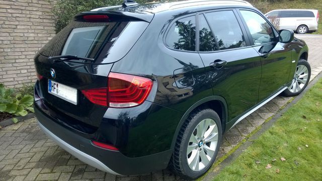 Gebraucht BMW X1 241 PS (177 kW) 2009 Schwarz SUV