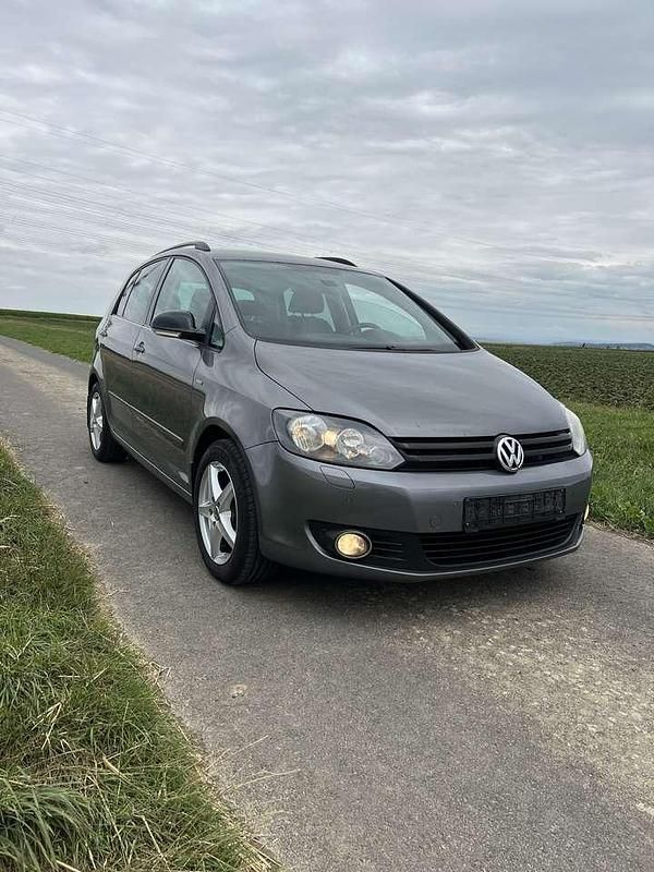 Grau Gebraucht 2012 VW Golf Plus Cross Match Van / Kleinbus | 7.700 € (Etwas zu teuer) - Bild 1/4
