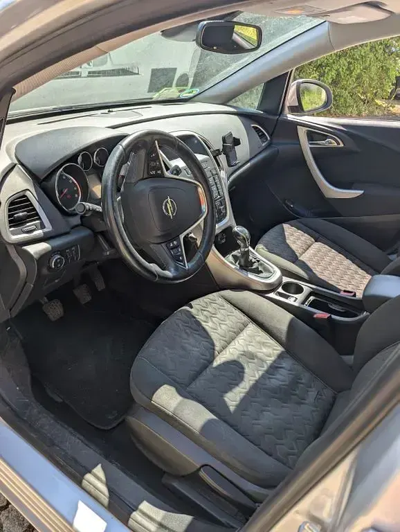 Używany Opel Astra S 120 KM (88 kW) 2013 Szary Kombi
