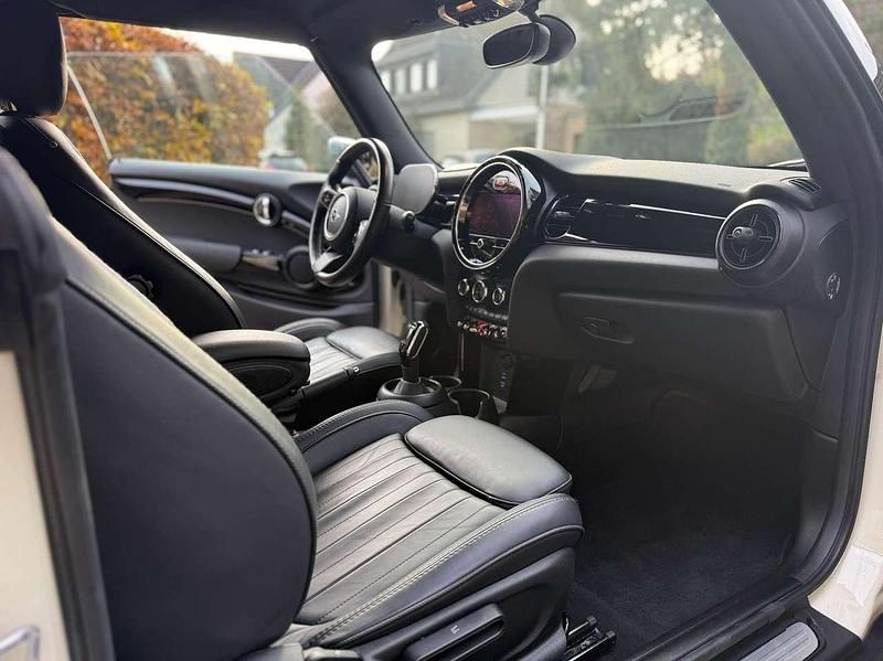 Gebraucht Mini Cooper Cabriolet 136 PS (100 kW) 2022 Weiß Cabrio