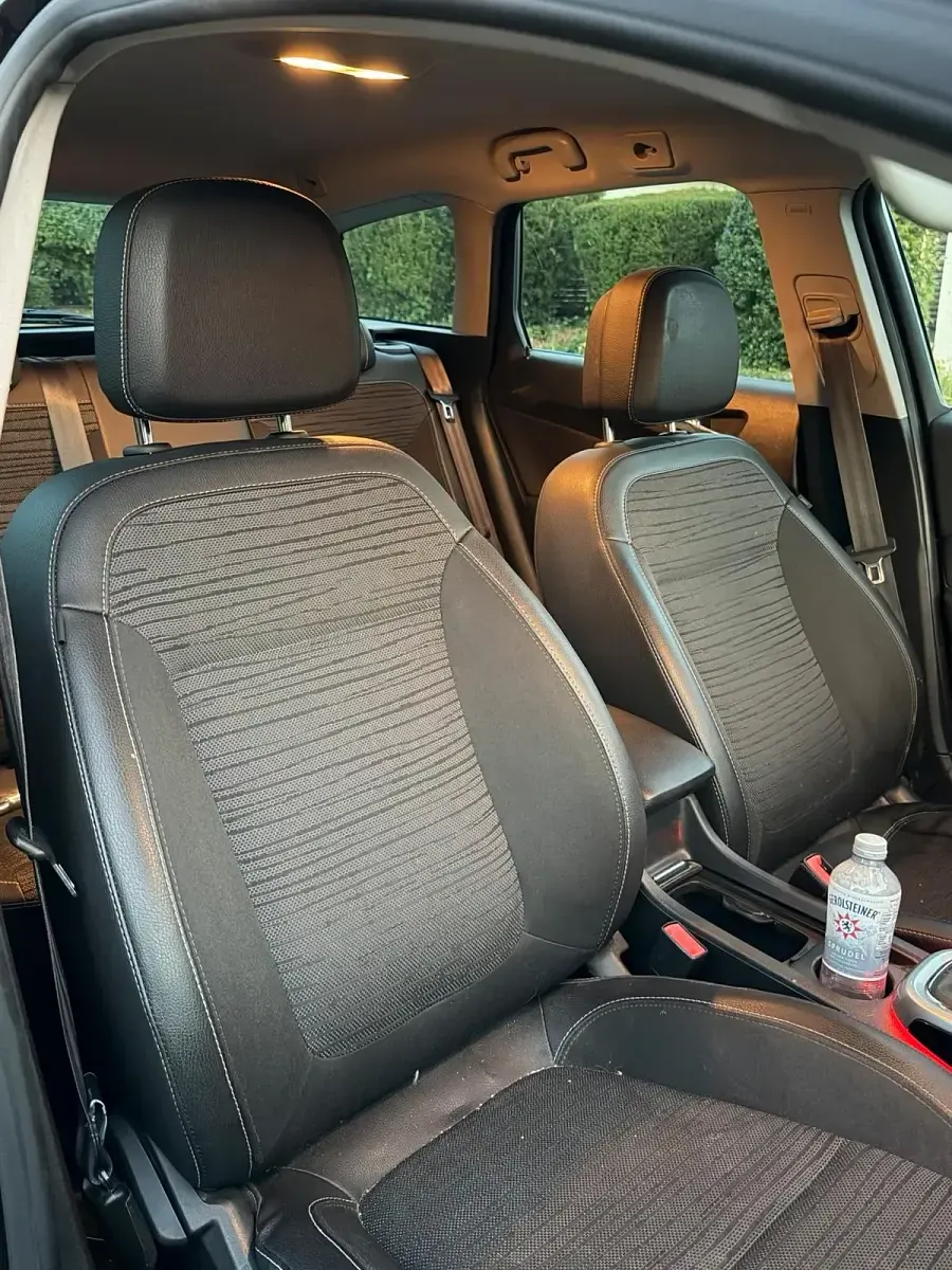 Gebraucht Opel Astra 136 PS (100 kW) 2014 Andere farben Kombi