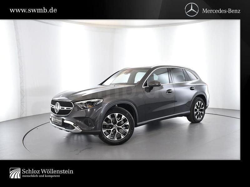 Gray Gebraucht 2025 Mercedes 200 Avantgarde SUV | 57.870 € - Bild 1/4