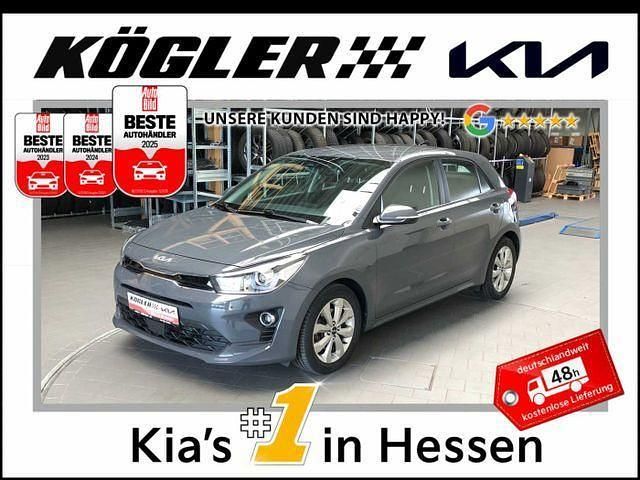 Perennialgrau (metallic) Gebraucht 2021 Kia Rio Vision Limousine | 16.240 € (Etwas zu teuer) - Bild 1/3