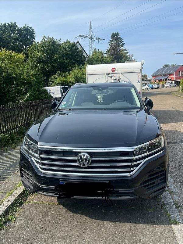 Schwarz Gebraucht 2020 VW Touareg SUV | 36.500 € (Guter Preis) - Bild 1/4