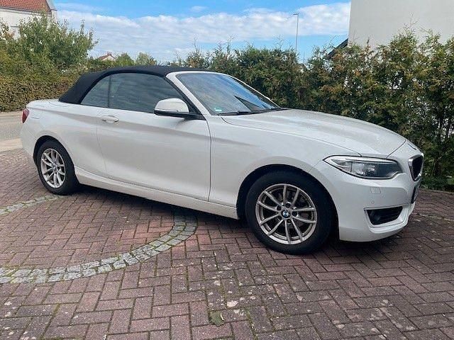 Weiß Gebraucht 2016 BMW 218 Cabrio | 11.500 € (Superpreis) - Bild 1/1