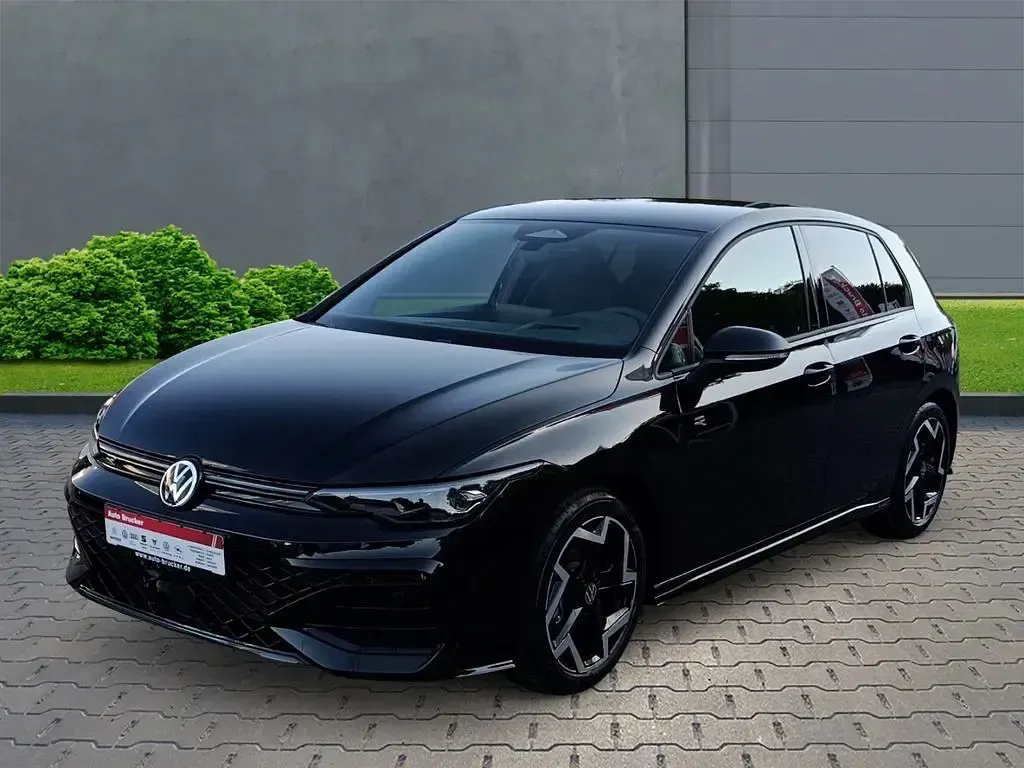 Neu VW Golf VIII R-line 150 PS (110 kW) 2026 Schwarz Limousine
