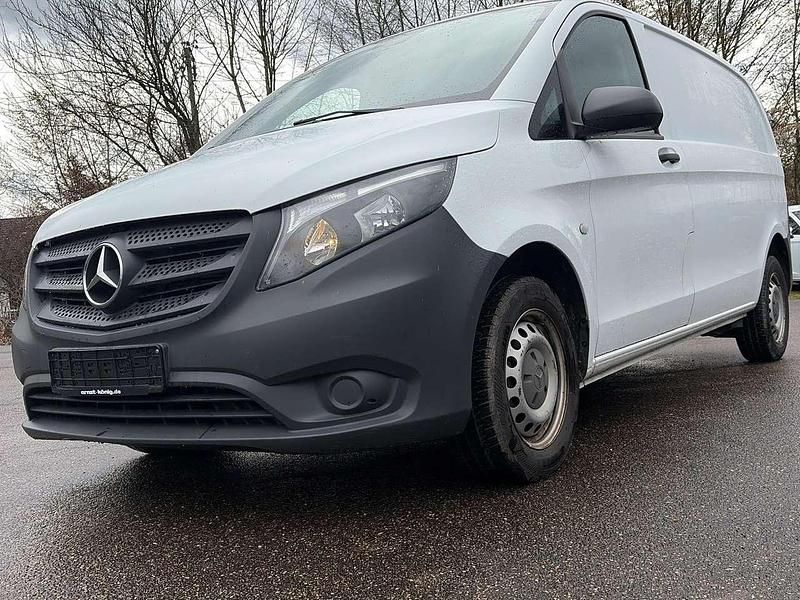 Gebraucht Mercedes Vito 88 PS (64 kW) 2016 Arktikweiss Van