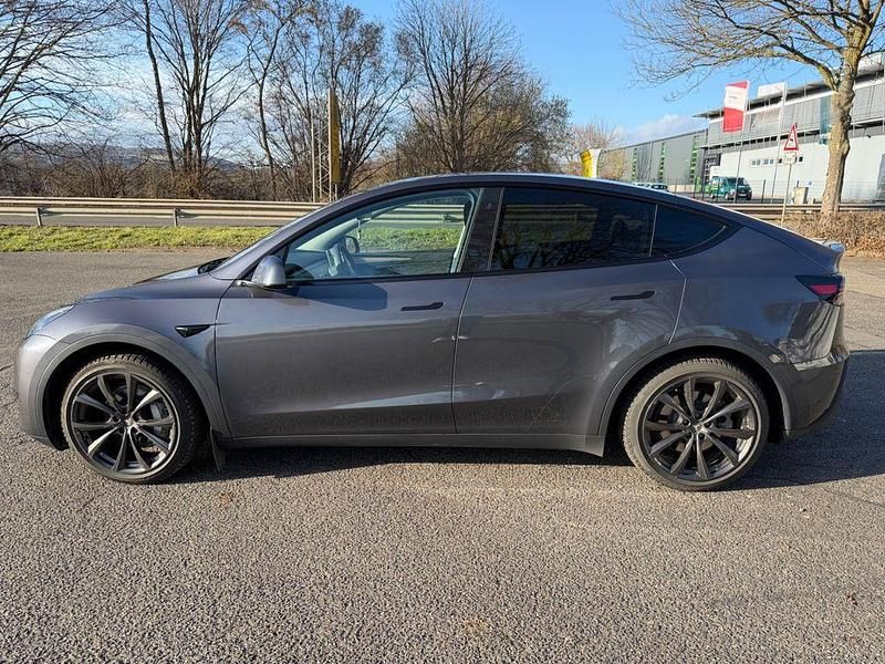 Gebraucht Tesla Model Y RWD 188 kW (256 PS) 2023 Grau SUV