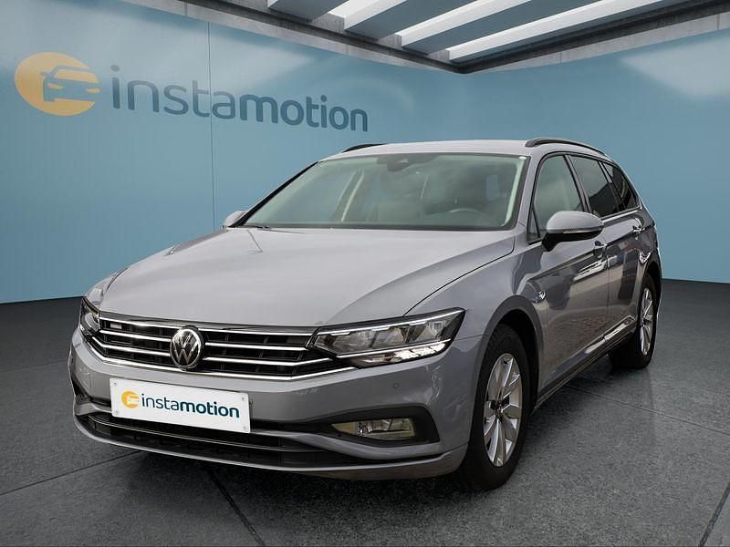 Grau Gebraucht 2023 VW Passat Kombi | 19.949 € (Fairer Preis) - Bild 1/4