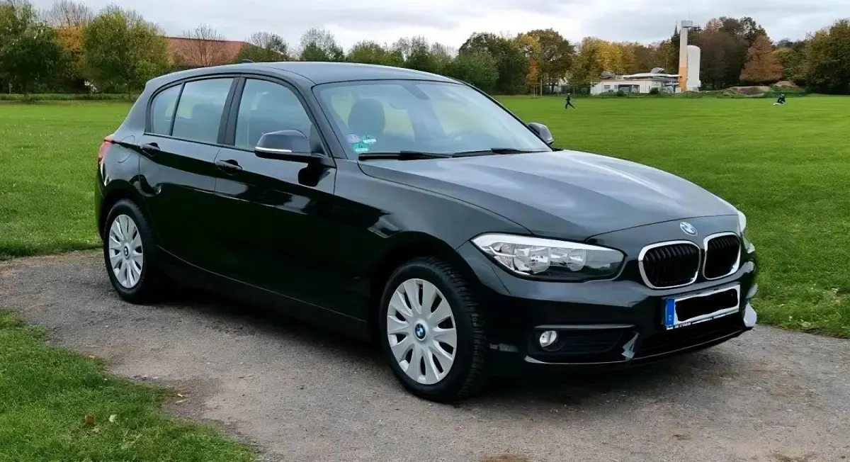 Gebraucht BMW 116 109 PS (80 kW) 2016 Schwarz Kleinwagen