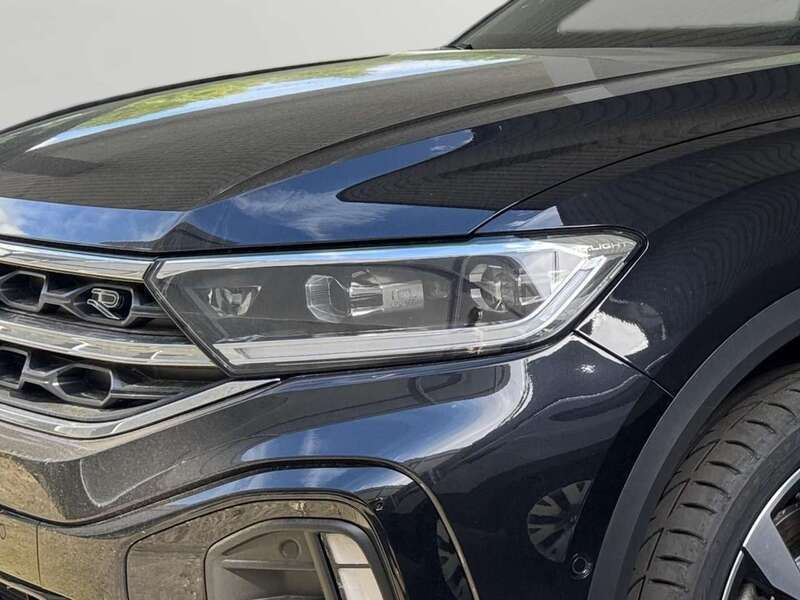 Neu VW T-Roc R-line 190 PS (139 kW) 2025 Black metallic SUV