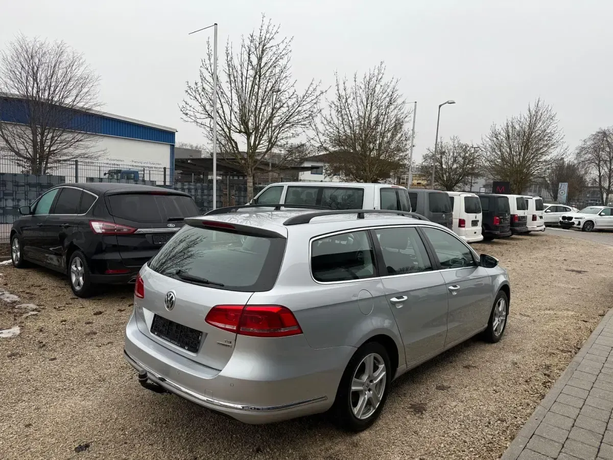 Gebraucht VW Passat 122 PS (89 kW) 2010 Silber Kombi