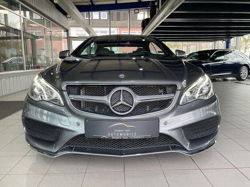 Gebraucht Mercedes E250 AMG line 211 PS (155 kW) 2016 Selenitgrau  metalliclack Coupé