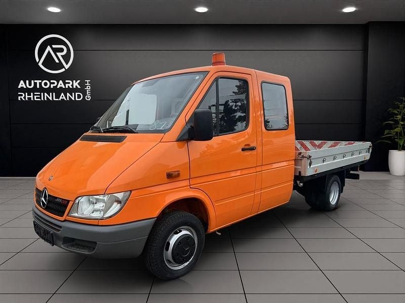 Gebraucht Mercedes Sprinter 109 PS (80 kW) 2004 Orange Van