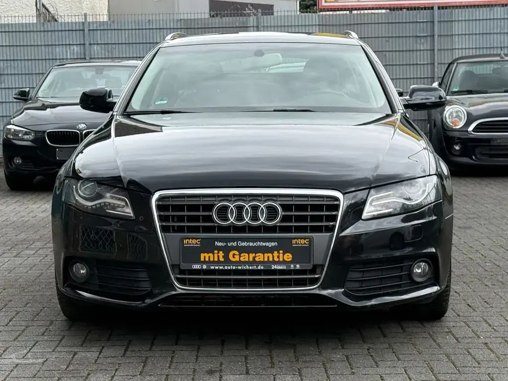 Gebraucht Audi A4 Ambiente 143 PS (105 kW) 2012 Schwarz Kombi