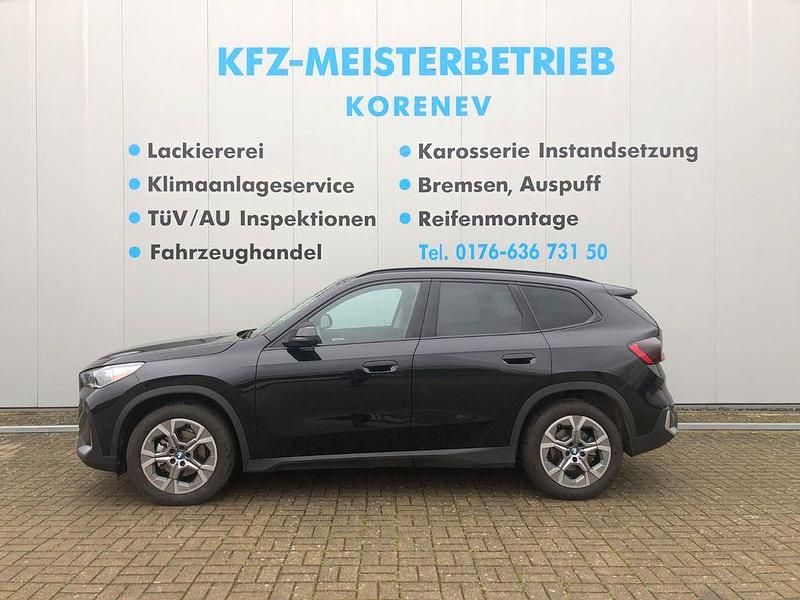 Gebraucht BMW iX1 150 kW (204 PS) 2025 Schwarz SUV