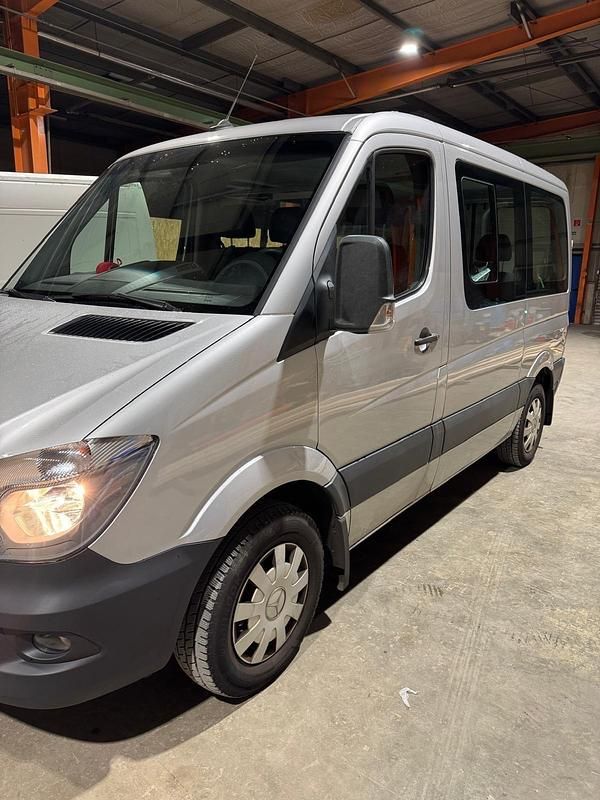Używany Mercedes Sprinter 145 KM (106 kW) 2018 Szary Van