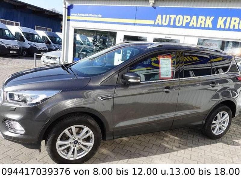 Gebraucht Ford Kuga Cool & Connect 150 PS (110 kW) 2018 Grau SUV