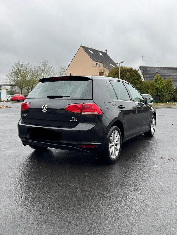 Gebraucht VW Golf VII 110 PS (80 kW) 2015 Schwarz Limousine
