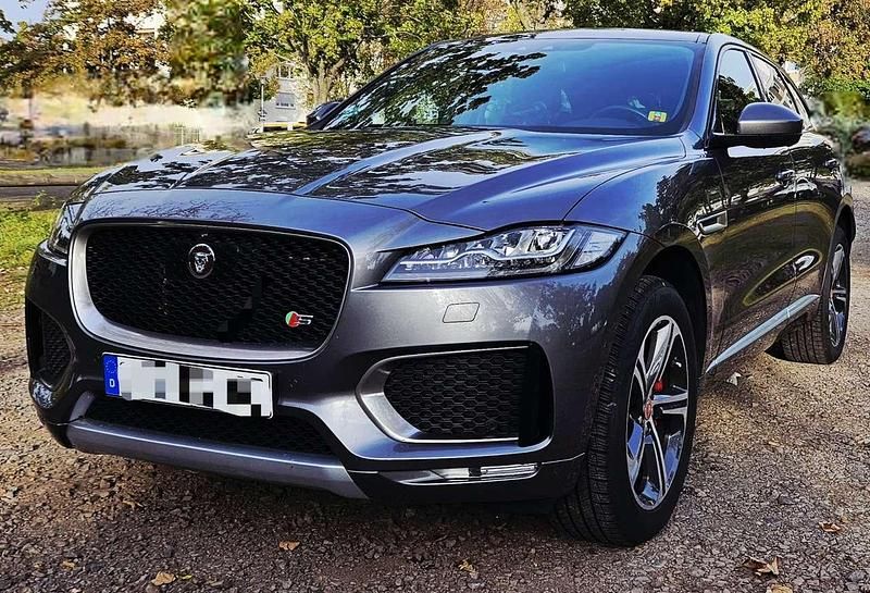 Gebraucht 2017 Jaguar F-Pace First Edition SUV | 20.500 € (Guter Preis) - Bild 1/4
