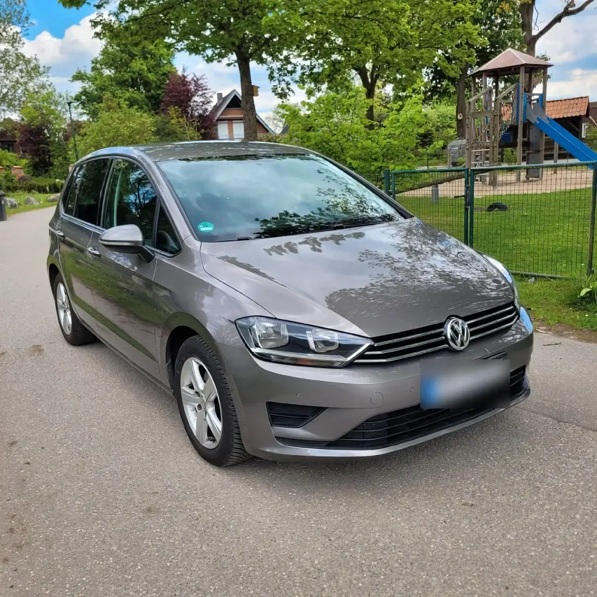 Second-hand VW Golf VII 150 CP (110 kW) 2014 Gri Berlinǎ