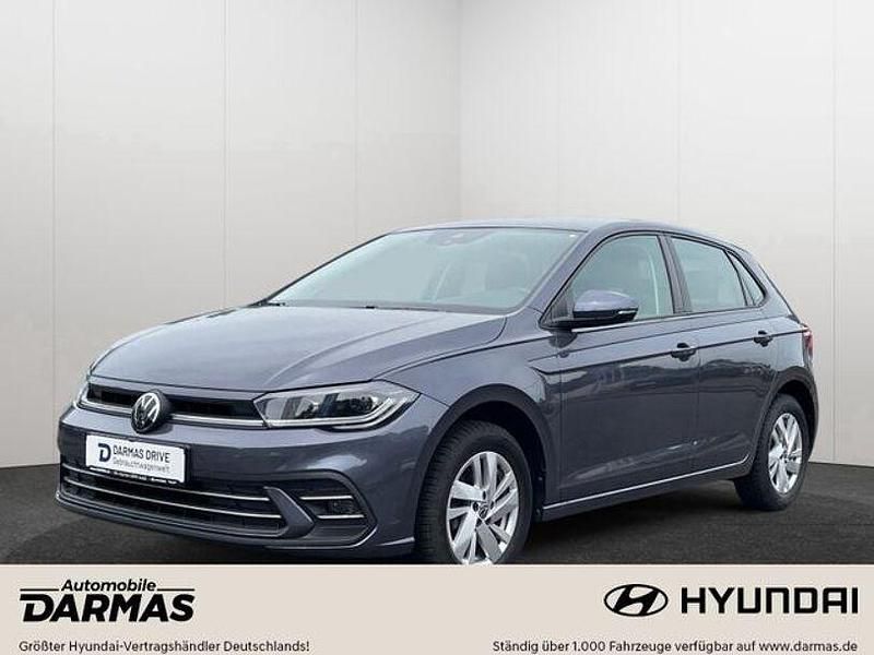 Grau Gebraucht 2024 VW Polo Pro Limousine | 19.490 € (Fairer Preis) - Bild 1/3