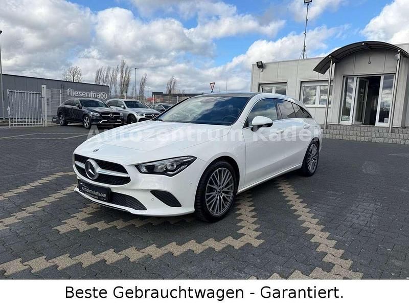 Gebraucht Mercedes CLA200 150 PS (110 kW) 2020 Polarweiss Kombi