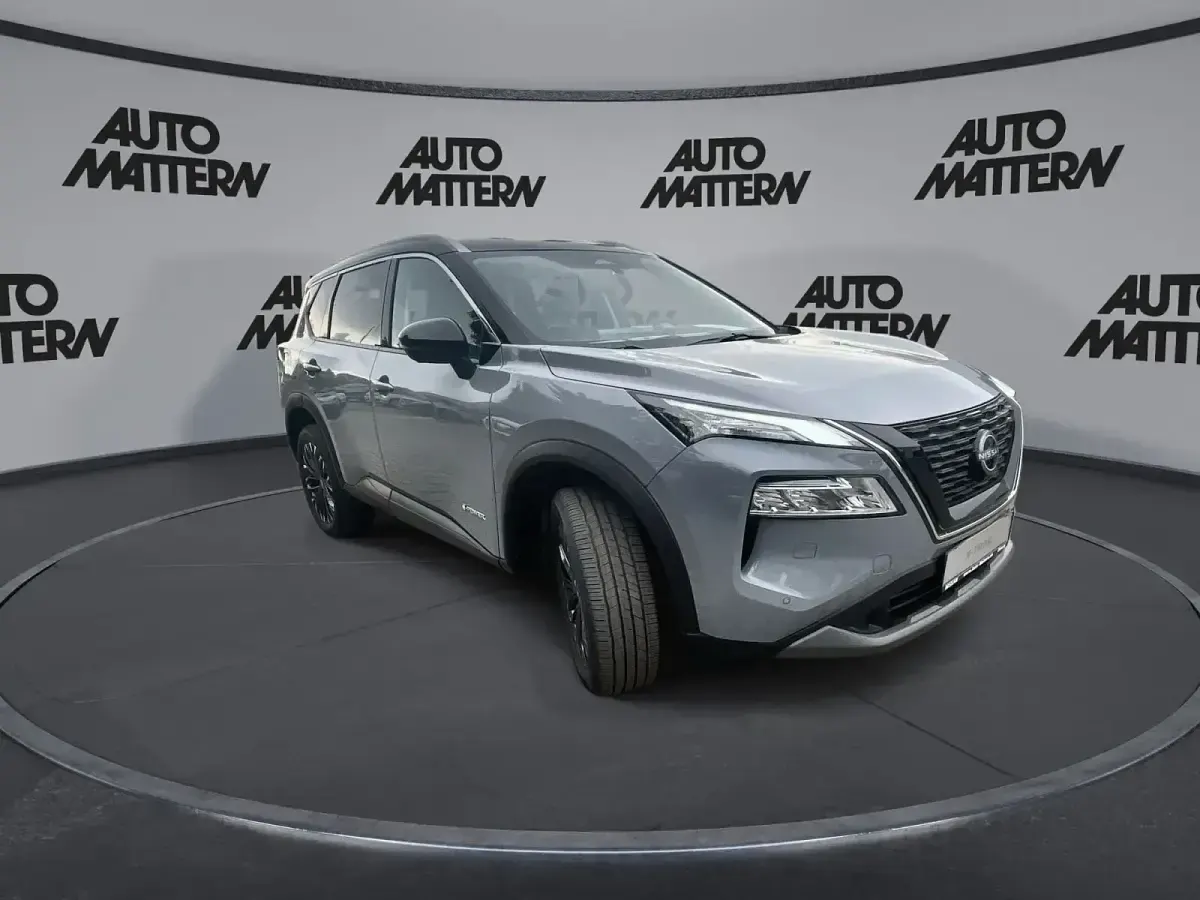 Neu Nissan X-Trail N-Connecta 213 PS (156 kW) 2025 Grau SUV