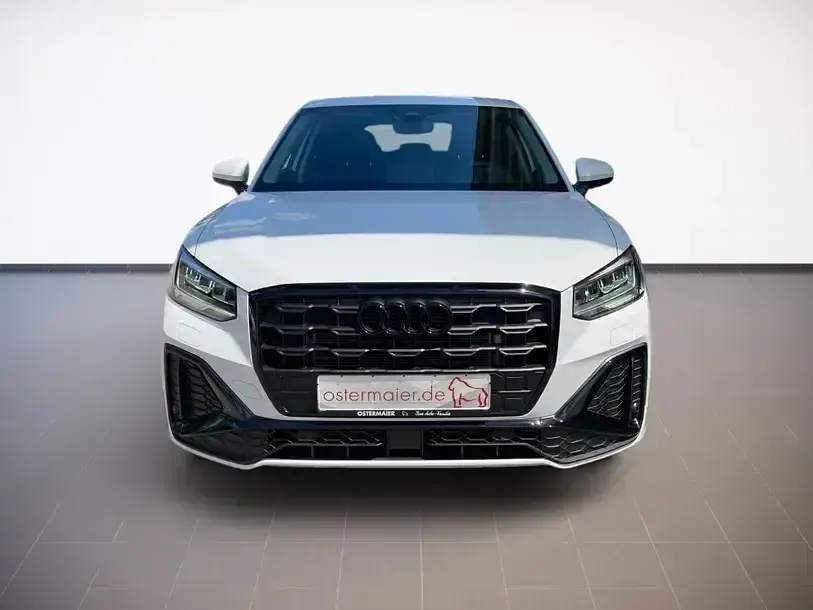 Gebraucht Audi Q2 S-Line 150 PS (110 kW) 2024 Gletscherweiß SUV