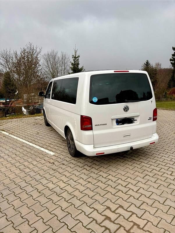 Weiß Gebraucht 2012 VW Multivan Van | 19.699 € (Superpreis) - Bild 1/4