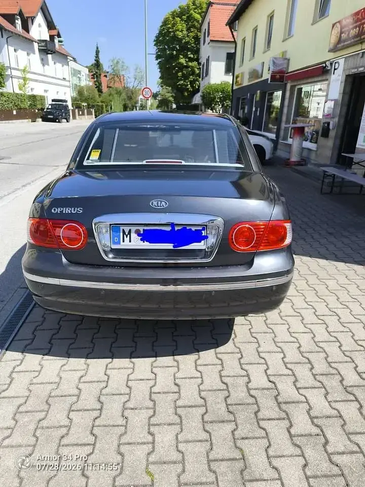 Gebraucht Kia Opirus 203 PS (149 kW) 2007 Limousine