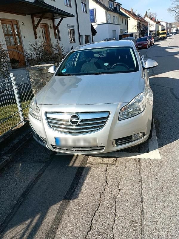 Gebraucht Opel Insignia Cosmo 131 PS (96 kW) 2009 Silber Limousine