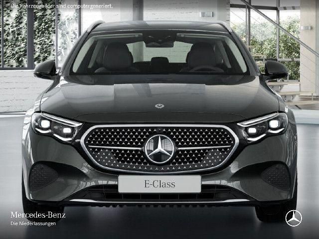 Gebraucht Mercedes E300 Avantgarde 313 PS (230 kW) 2024
