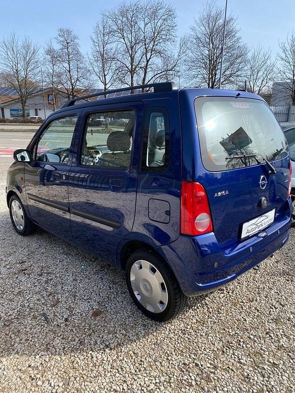 Gebraucht Opel Agila 60 PS (44 kW) 2006 Blau Kleinwagen