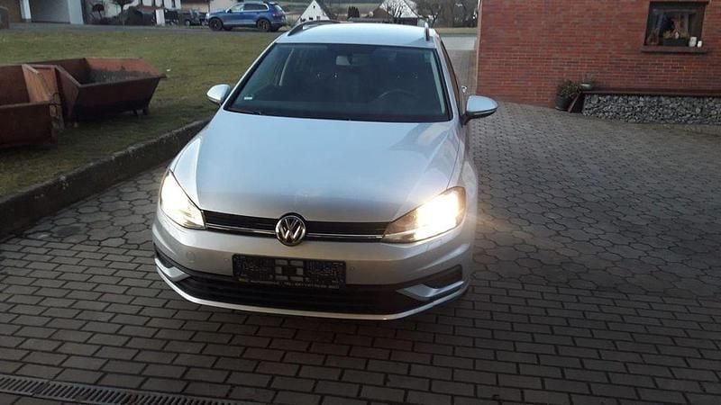 Gebraucht VW Golf VII 185 PS (136 kW) 2018 Silber Kombi