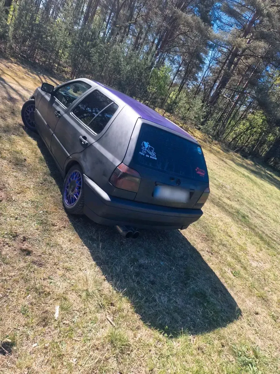 Gebraucht VW Golf III 75 PS (55 kW) 1994 Schwarz Kleinwagen